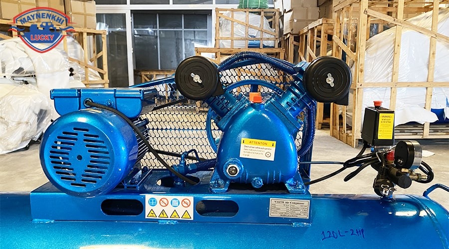 may-nen-khi-piston-khong-dau-hay-co-dau-tot-hon-3
