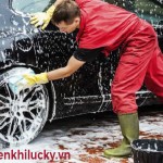 Có thực sự cần thợ rửa xe cho tiệm rửa xe?