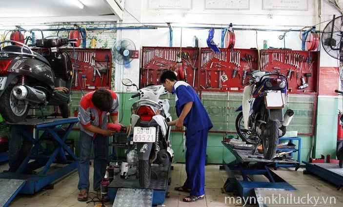 Thủ tục mở cửa hàng sửa chữa xe máy