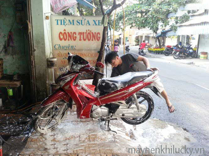 Thủ tục mở cửa hàng sửa chữa xe máy