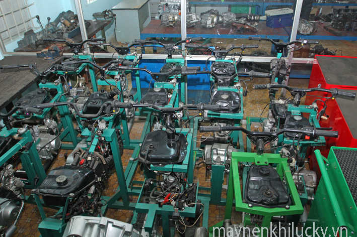 dạy nghề sửa xe máy