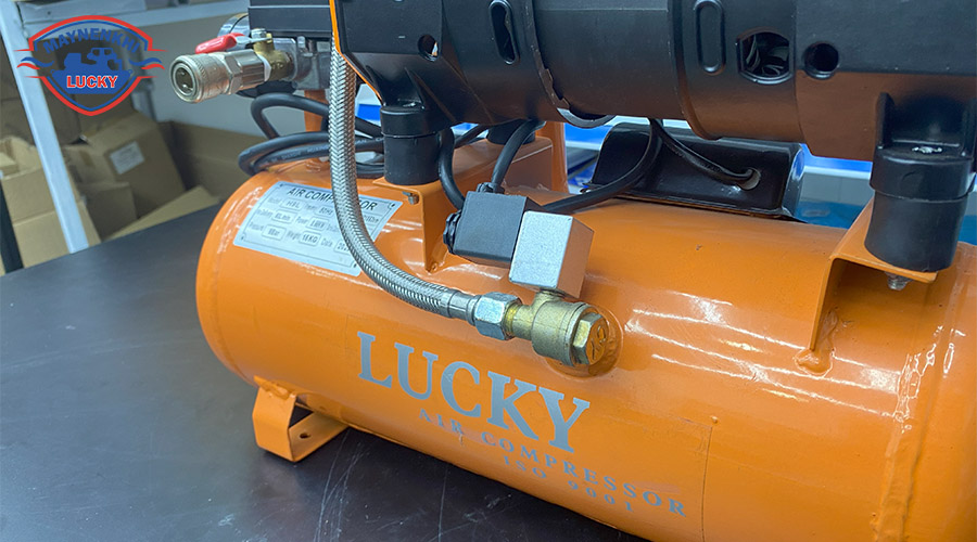 may-nen-khi-mini-khong-dau-9-lit-lucky-sun-3