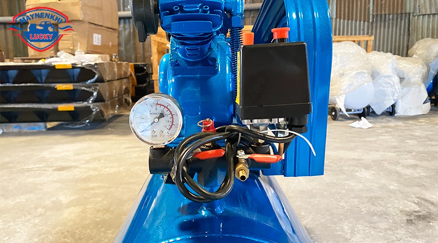 may-nen-khi-cong-nghiep-lucky-120-lit-2